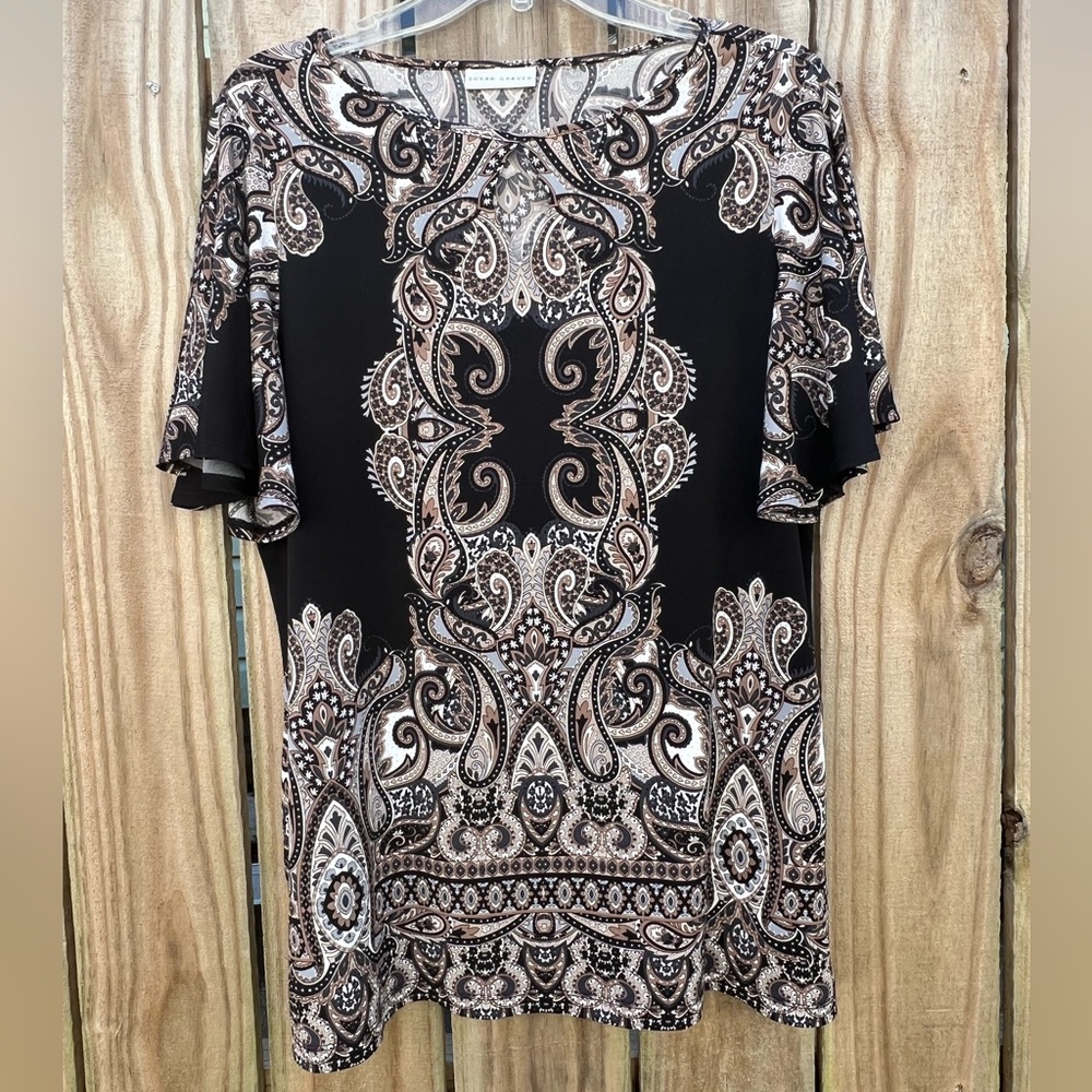 Lovely top for any occasion!